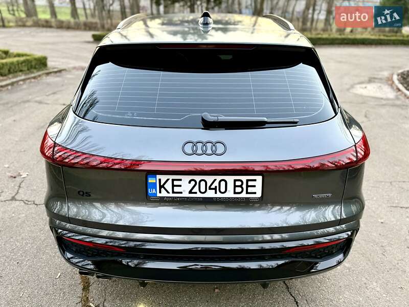 Внедорожник / Кроссовер Audi Q5 2025 в Киеве