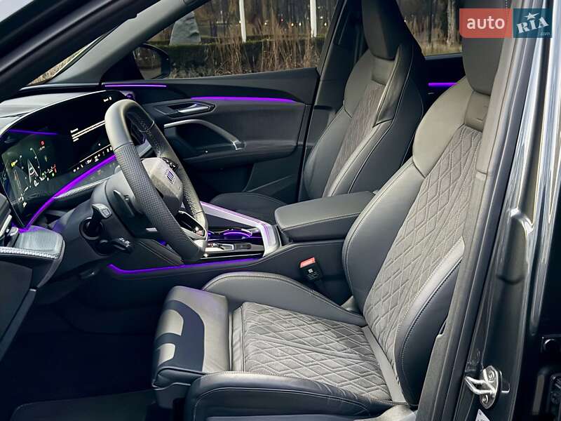 Внедорожник / Кроссовер Audi Q5 2025 в Киеве