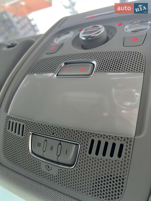 Внедорожник / Кроссовер Audi Q5 2015 в Ирпене