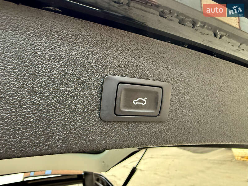 Внедорожник / Кроссовер Audi Q5 2015 в Ровно