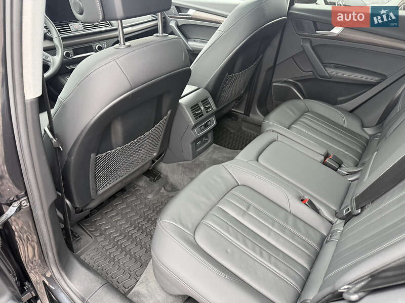 Внедорожник / Кроссовер Audi Q5 2023 в Киеве