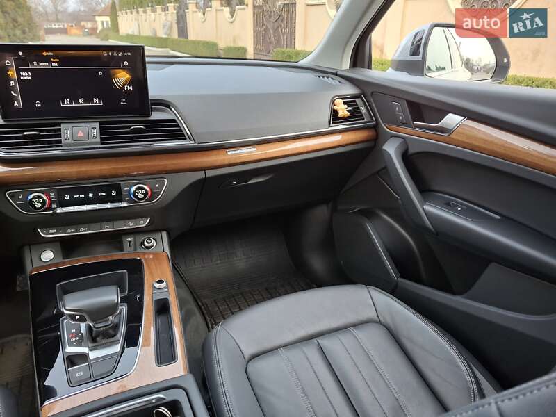 Внедорожник / Кроссовер Audi Q5 2020 в Киеве фото 15 Внедорожник / Кроссовер Audi Q5 2020 в Киеве