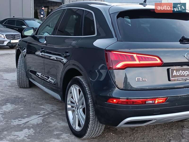 Внедорожник / Кроссовер Audi Q5 2018 в Львове