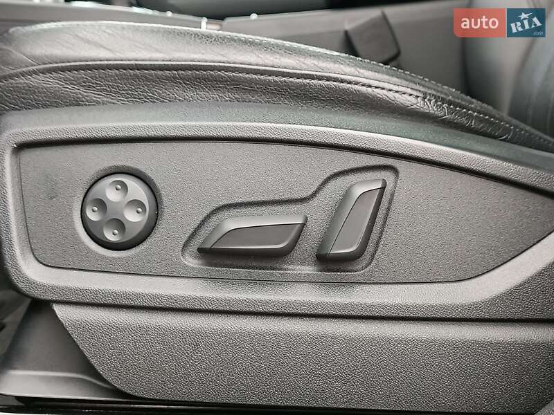 Внедорожник / Кроссовер Audi Q5 2018 в Львове