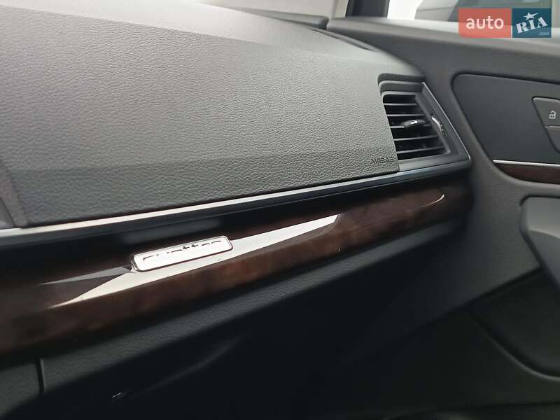 Внедорожник / Кроссовер Audi Q5 2018 в Львове