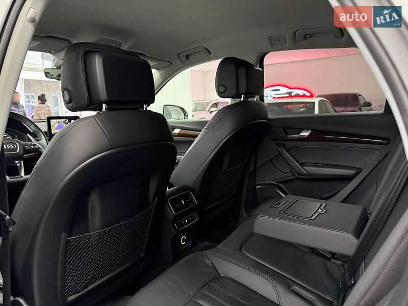 Внедорожник / Кроссовер Audi Q5 2019 в Полтаве