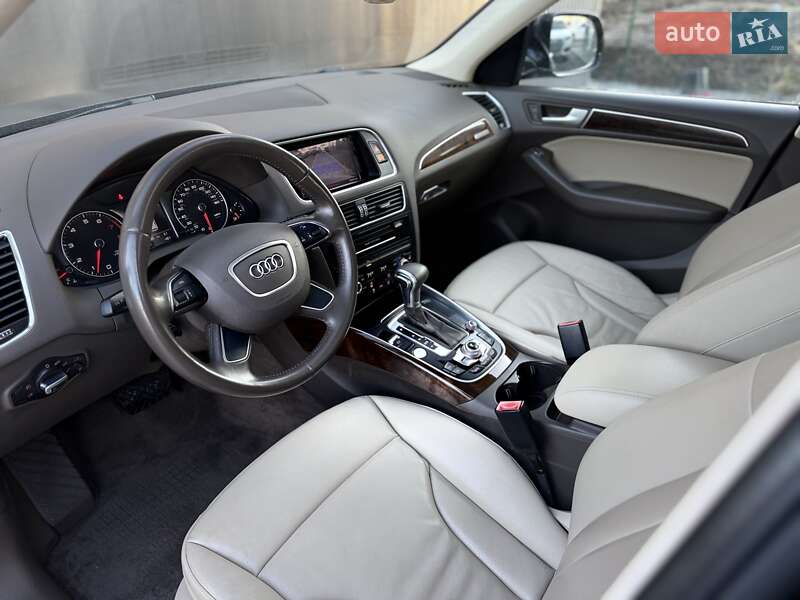 Внедорожник / Кроссовер Audi Q5 2015 в Львове