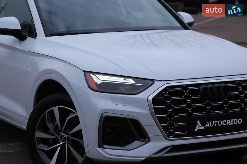 Внедорожник / Кроссовер Audi Q5 2023 в Киеве