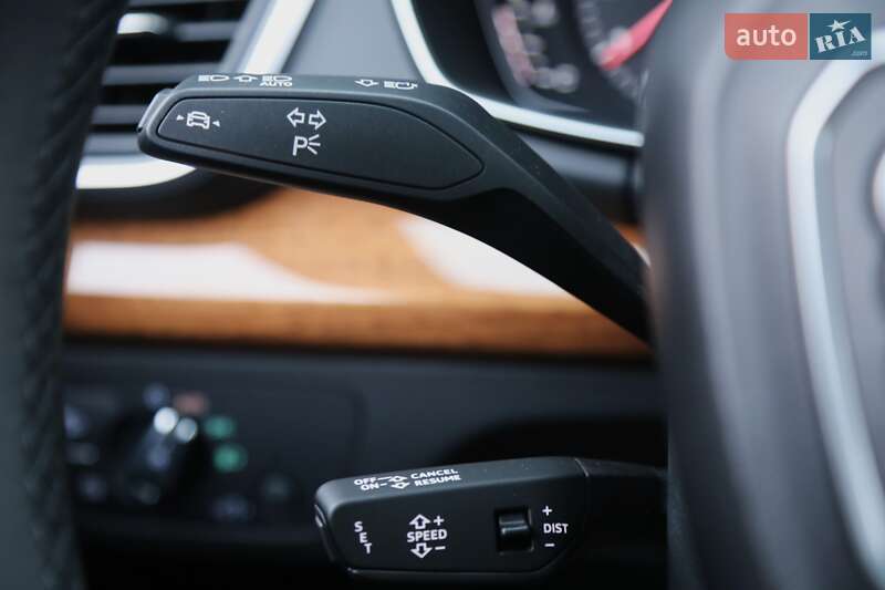 Внедорожник / Кроссовер Audi Q5 2023 в Киеве