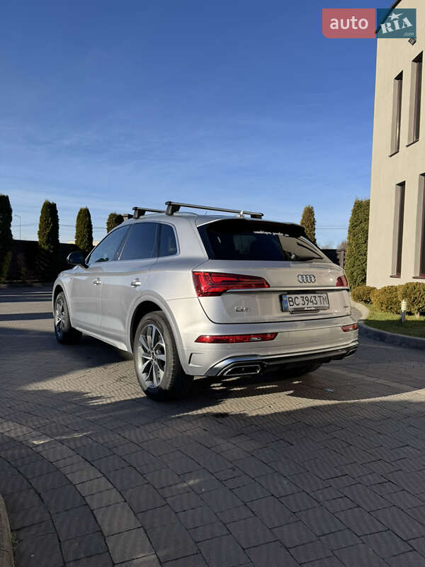 Внедорожник / Кроссовер Audi Q5 2022 в Львове