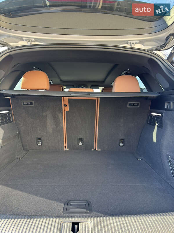 Внедорожник / Кроссовер Audi Q5 2022 в Львове