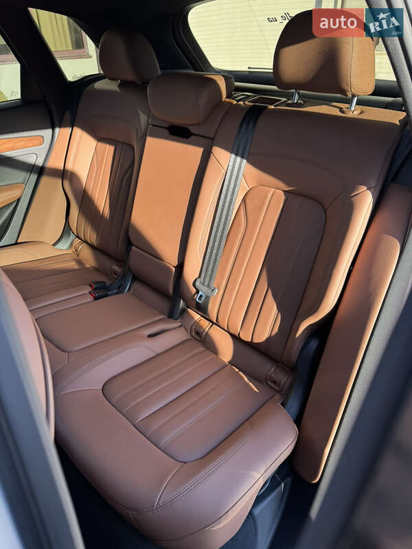 Внедорожник / Кроссовер Audi Q5 2022 в Львове