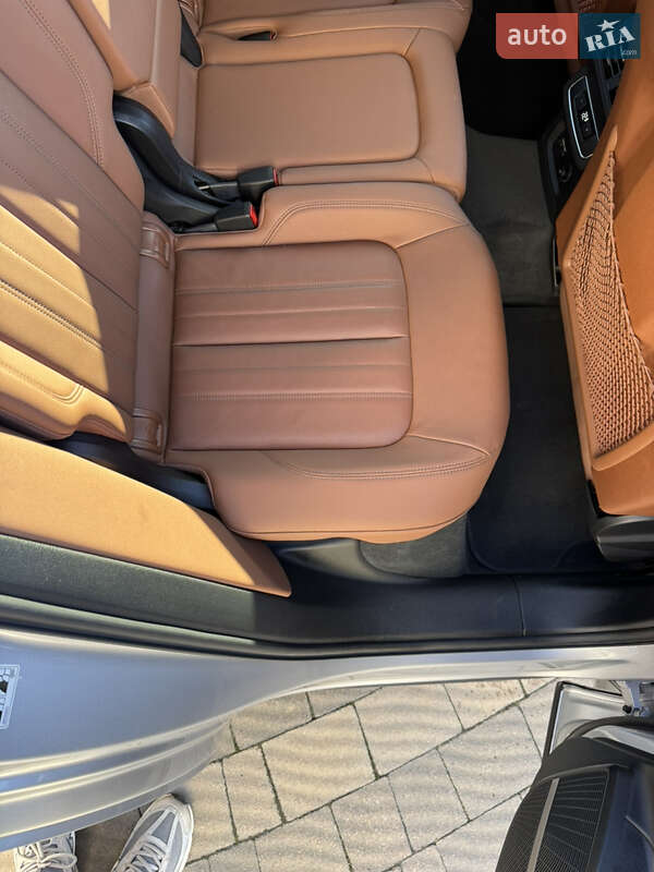 Внедорожник / Кроссовер Audi Q5 2022 в Львове