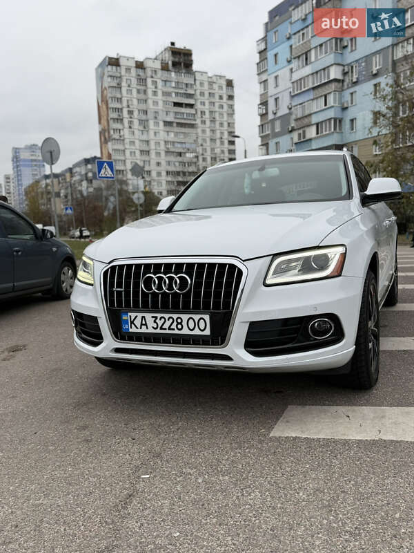 Внедорожник / Кроссовер Audi Q5 2016 в Киеве
