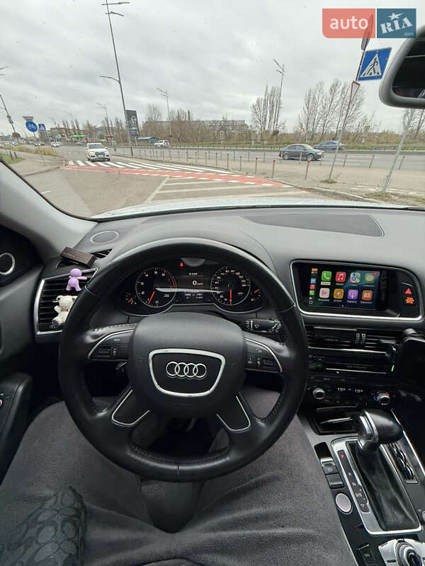 Внедорожник / Кроссовер Audi Q5 2016 в Киеве