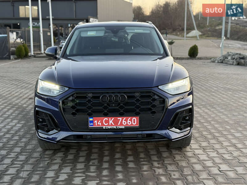 Внедорожник / Кроссовер Audi Q5 2021 в Львове