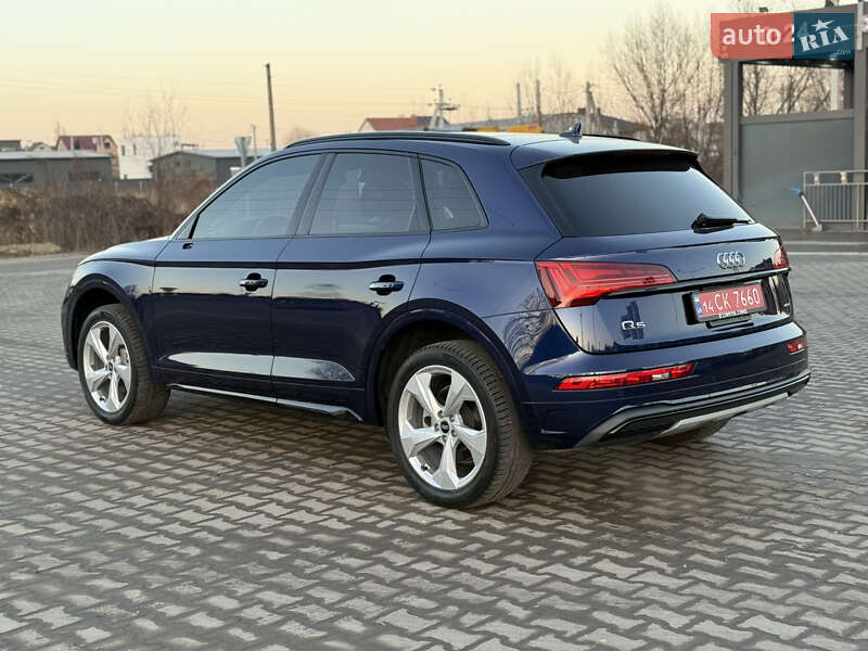 Внедорожник / Кроссовер Audi Q5 2021 в Львове
