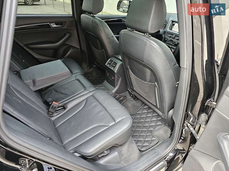 Внедорожник / Кроссовер Audi Q5 2015 в Киеве