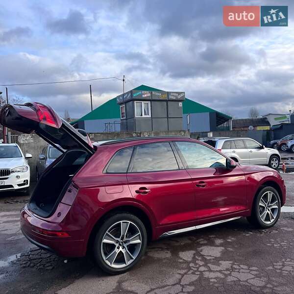 Внедорожник / Кроссовер Audi Q5 2019 в Чернигове