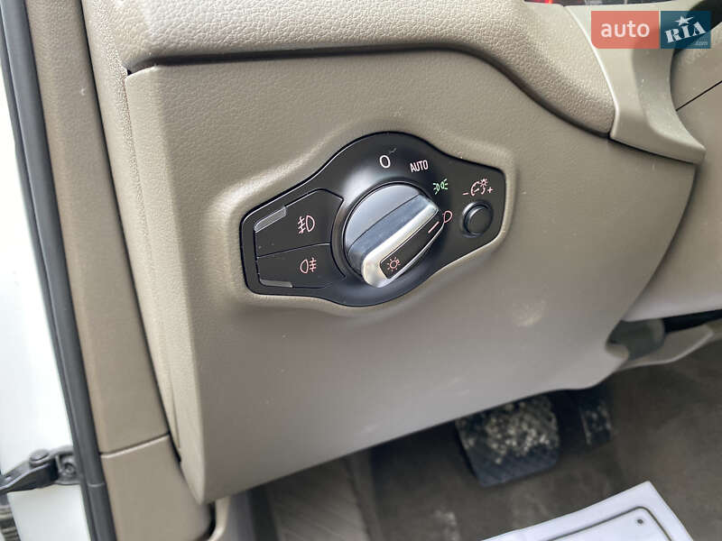 Внедорожник / Кроссовер Audi Q5 2015 в Дрогобыче