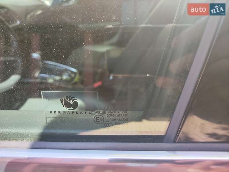 Внедорожник / Кроссовер Audi Q5 2015 в Ужгороде