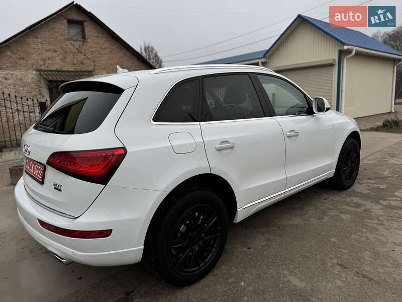 Внедорожник / Кроссовер Audi Q5 2016 в Умани