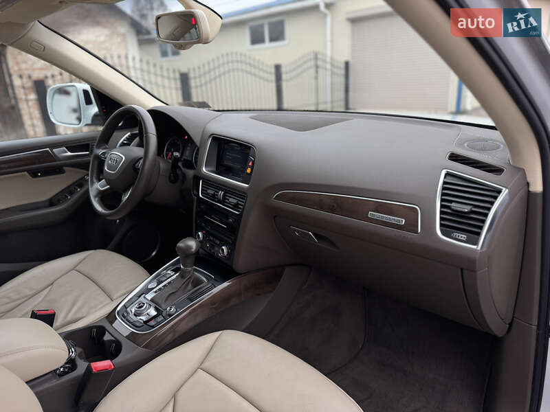 Внедорожник / Кроссовер Audi Q5 2016 в Умани