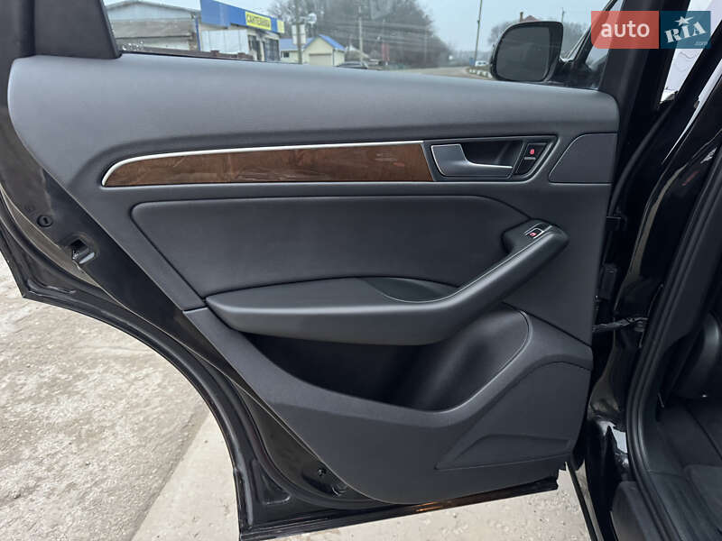 Внедорожник / Кроссовер Audi Q5 2015 в Умани