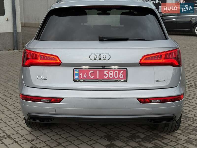 Внедорожник / Кроссовер Audi Q5 2018 в Дрогобыче