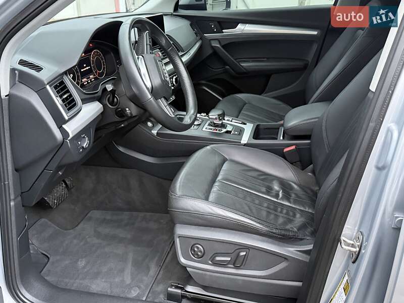 Внедорожник / Кроссовер Audi Q5 2018 в Дрогобыче