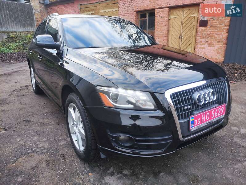 Внедорожник / Кроссовер Audi Q5 2012 в Дубно