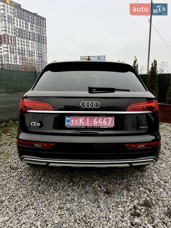 Внедорожник / Кроссовер Audi Q5 2020 в Киеве