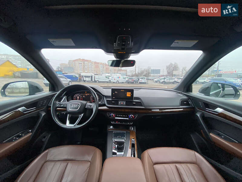 Позашляховик / Кросовер Audi Q5 2018 в Рівному