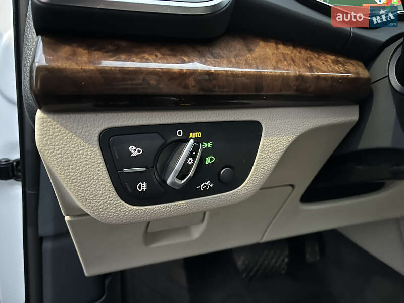 Внедорожник / Кроссовер Audi Q5 2018 в Львове