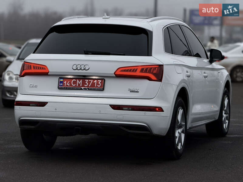 Внедорожник / Кроссовер Audi Q5 2018 в Кривом Роге