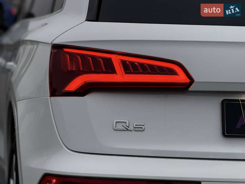 Внедорожник / Кроссовер Audi Q5 2018 в Кривом Роге