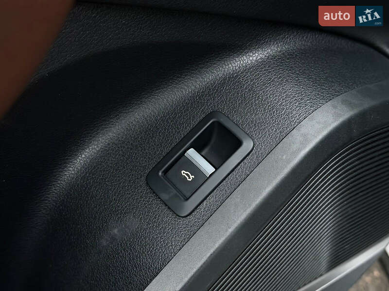 Внедорожник / Кроссовер Audi Q5 2018 в Кривом Роге