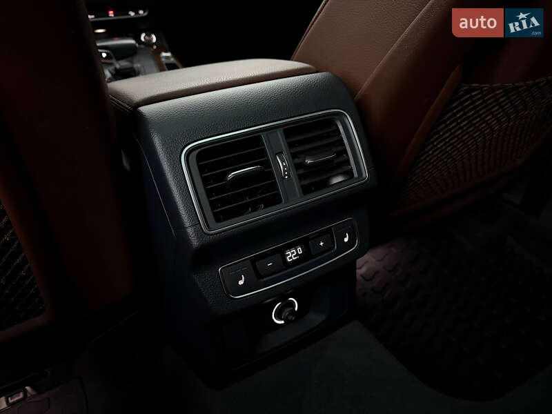 Внедорожник / Кроссовер Audi Q5 2018 в Кривом Роге