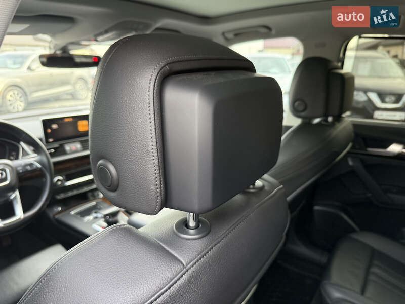 Внедорожник / Кроссовер Audi Q5 2018 в Стрые