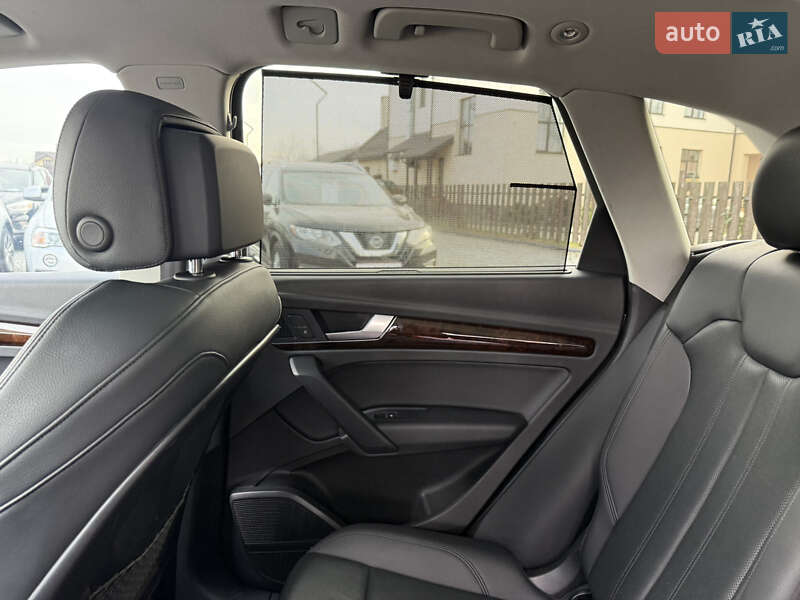 Внедорожник / Кроссовер Audi Q5 2018 в Стрые