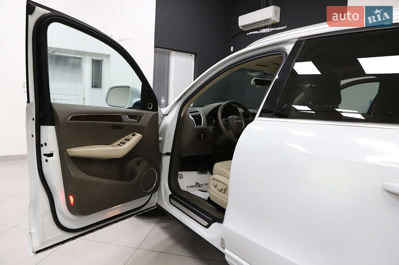 Внедорожник / Кроссовер Audi Q5 2012 в Дрогобыче