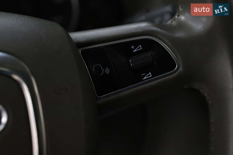 Внедорожник / Кроссовер Audi Q5 2012 в Дрогобыче