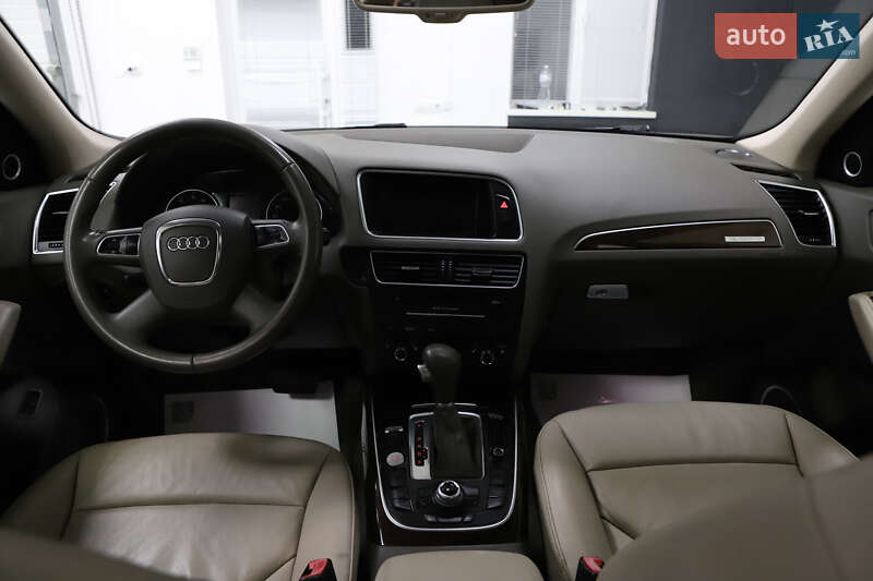 Внедорожник / Кроссовер Audi Q5 2012 в Дрогобыче