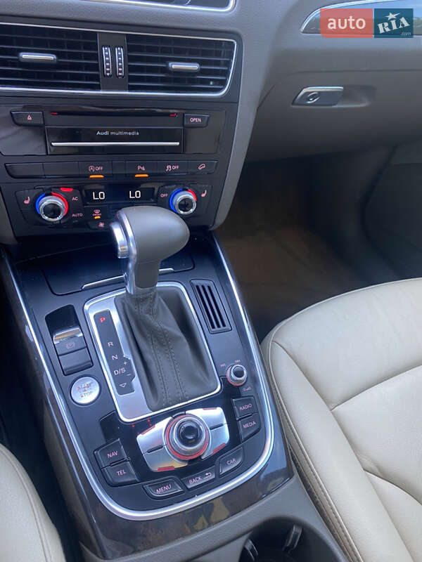 Внедорожник / Кроссовер Audi Q5 2014 в Луцке