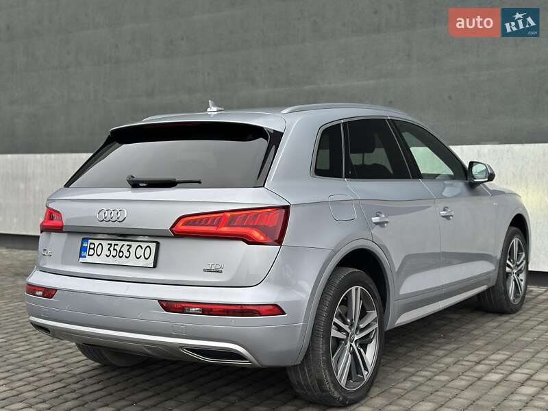 Внедорожник / Кроссовер Audi Q5 2016 в Тернополе