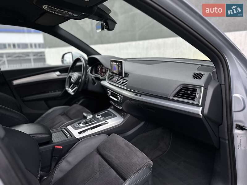 Внедорожник / Кроссовер Audi Q5 2016 в Тернополе