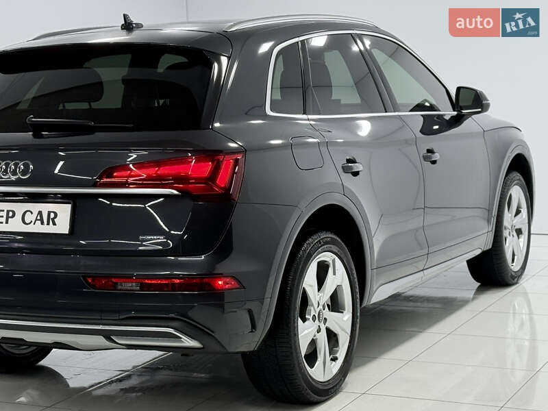 Позашляховик / Кросовер Audi Q5 2021 в Одесі