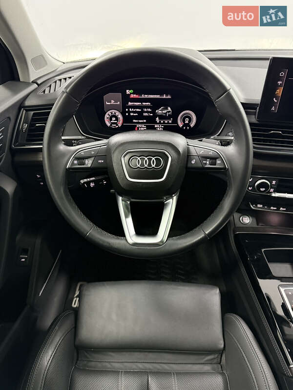 Позашляховик / Кросовер Audi Q5 2021 в Одесі