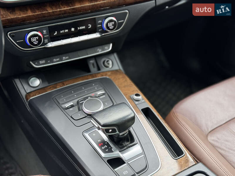 Внедорожник / Кроссовер Audi Q5 2017 в Коломые фото 34 Внедорожник / Кроссовер Audi Q5 2017 в Коломые