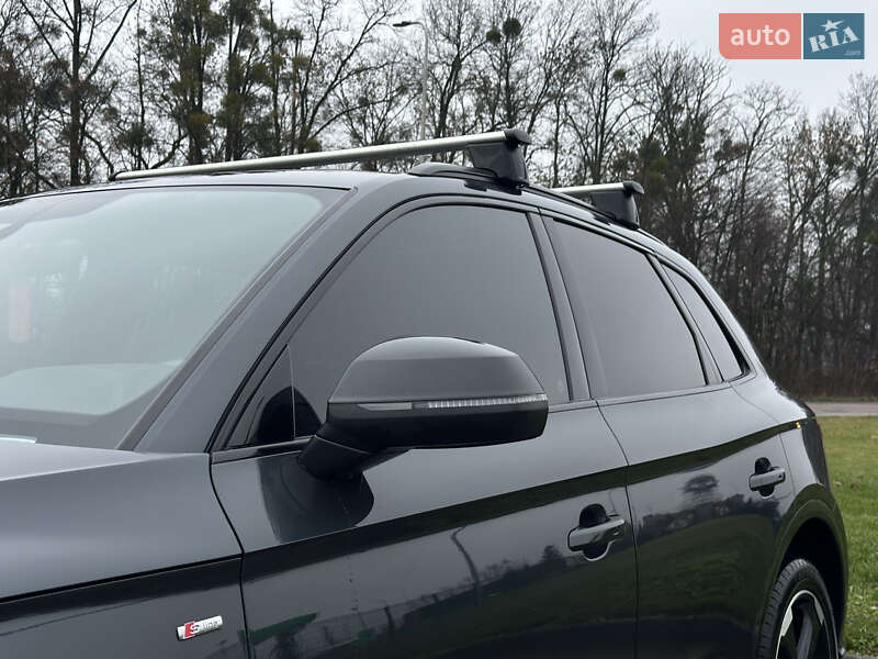 Внедорожник / Кроссовер Audi Q5 2019 в Бродах